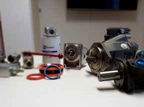 Verkauf & Ersatzteile